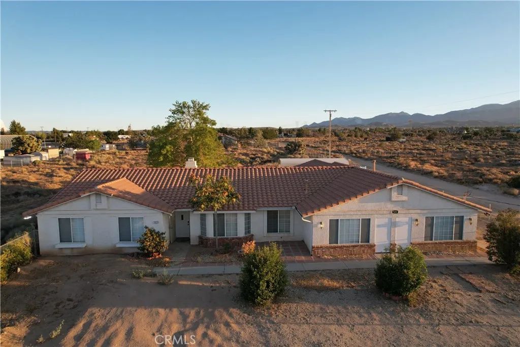 7653 Phelan, Phelan, CA 92371