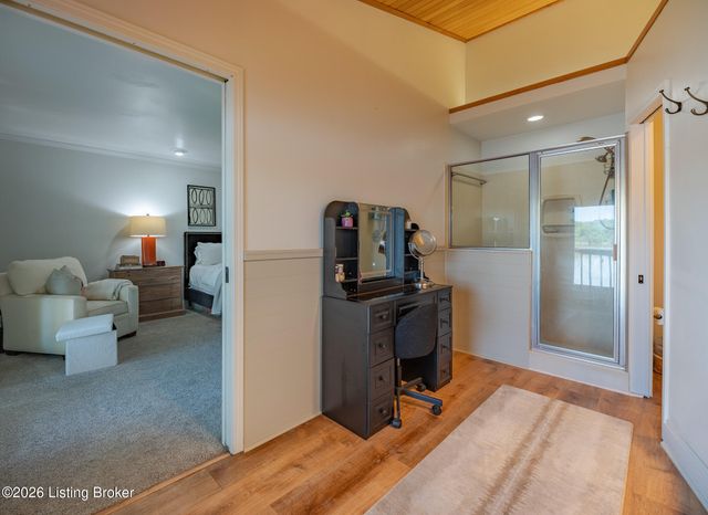 3028 Belknap Beach Rd, Prospect, KY 40059