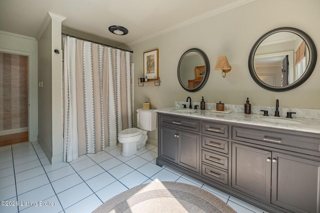 3028 Belknap Beach Rd, Prospect, KY 40059