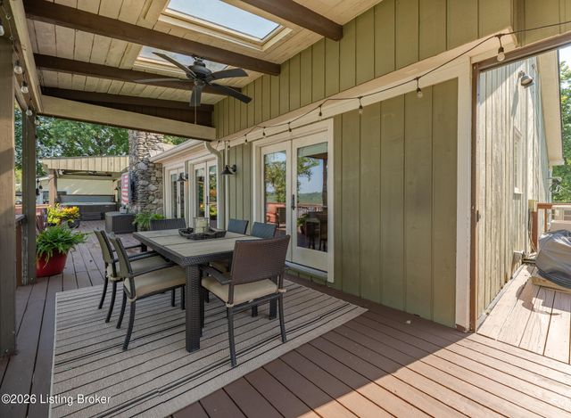 3028 Belknap Beach Rd, Prospect, KY 40059