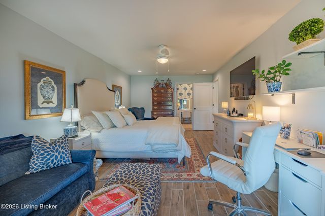 3028 Belknap Beach Rd, Prospect, KY 40059