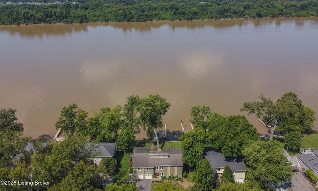 3028 Belknap Beach Rd, Prospect, KY 40059