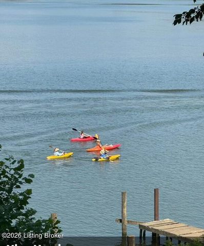 3028 Belknap Beach Rd, Prospect, KY 40059