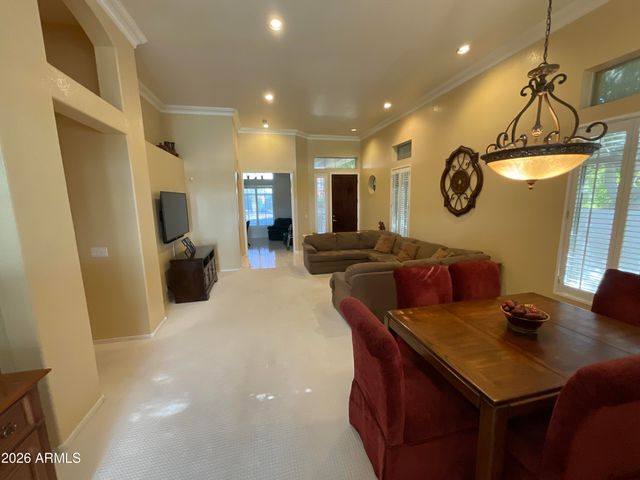 6062 W ABRAHAM Lane, Glendale, AZ 85308