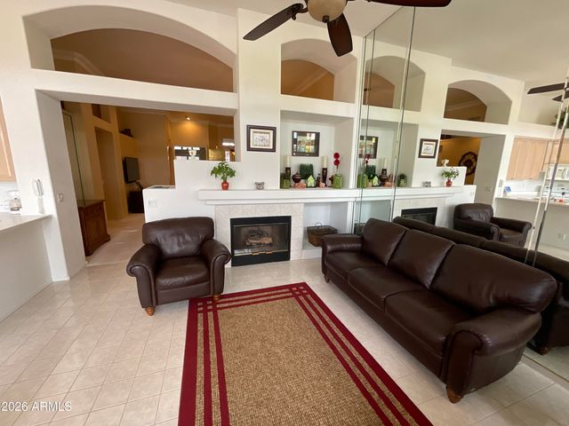 6062 W ABRAHAM Lane, Glendale, AZ 85308