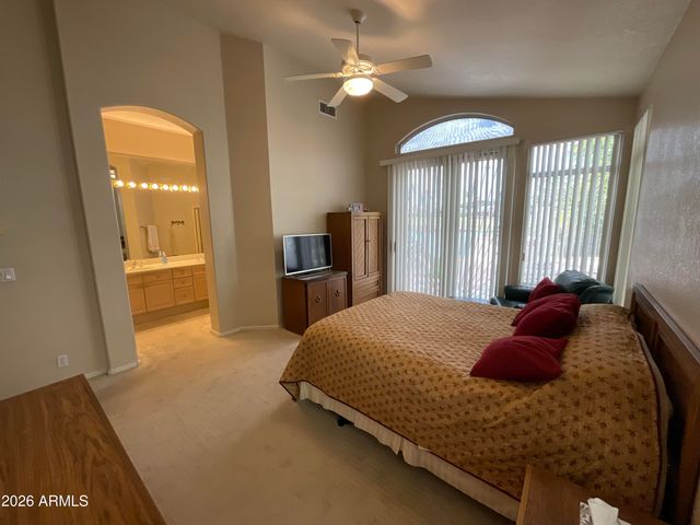 6062 W ABRAHAM Lane, Glendale, AZ 85308