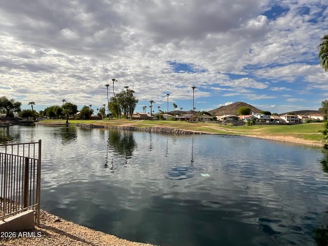 6062 W ABRAHAM Lane, Glendale, AZ 85308