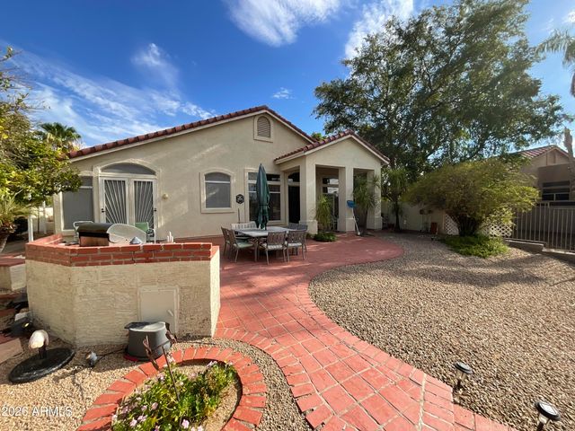 6062 W ABRAHAM Lane, Glendale, AZ 85308