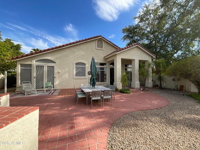 6062 W ABRAHAM Lane, Glendale, AZ 85308