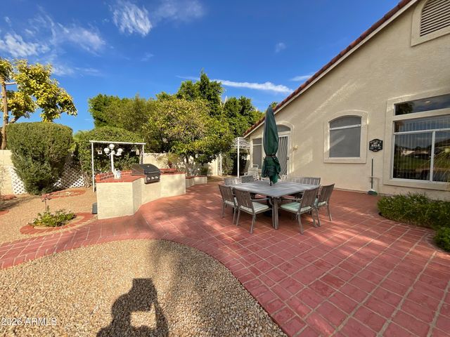 6062 W ABRAHAM Lane, Glendale, AZ 85308
