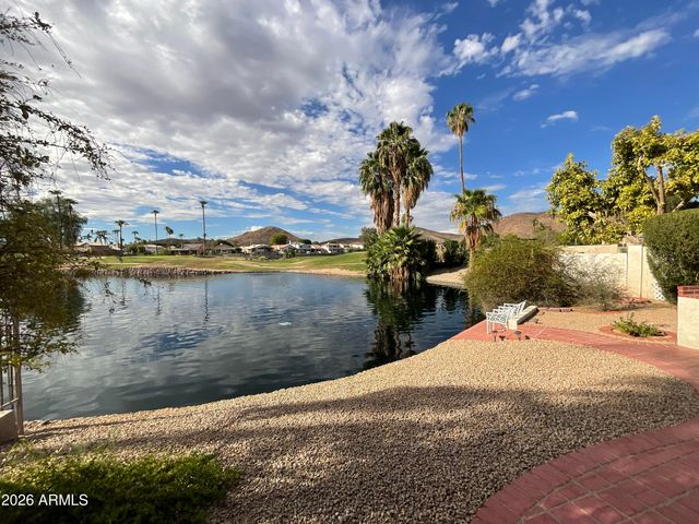 6062 W ABRAHAM Lane, Glendale, AZ 85308