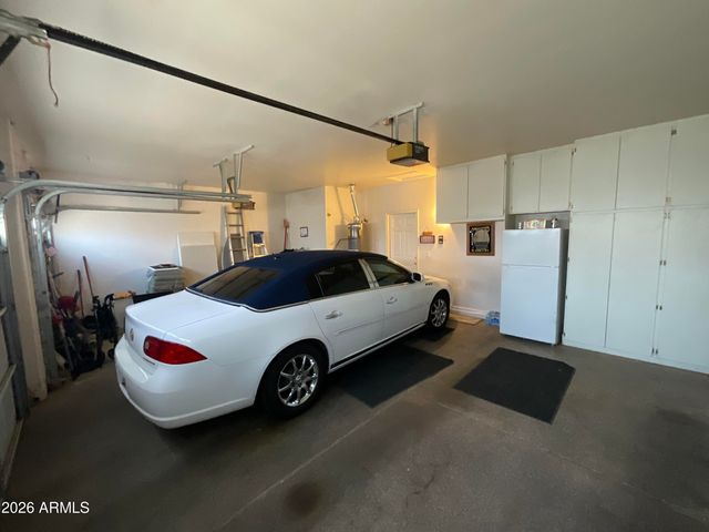 6062 W ABRAHAM Lane, Glendale, AZ 85308