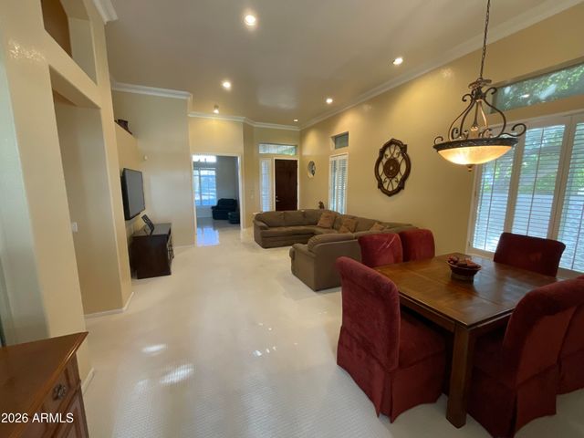 6062 W ABRAHAM Lane, Glendale, AZ 85308