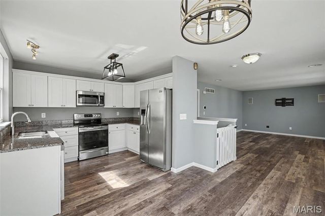 471 Boardwalk Springs Place, O'fallon, MO 63368