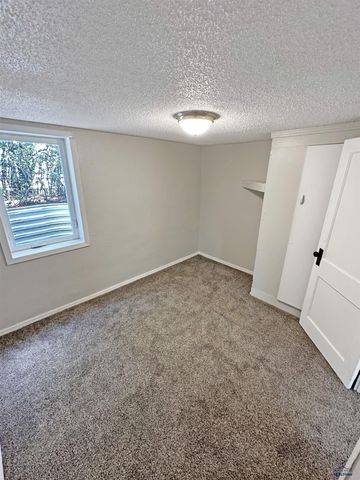 720 HAINES AVE, Rapid City, SD 57701