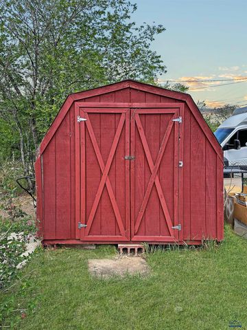 720 HAINES AVE, Rapid City, SD 57701