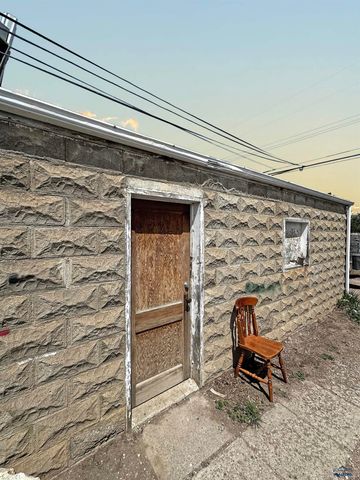 720 HAINES AVE, Rapid City, SD 57701