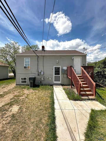 720 HAINES AVE, Rapid City, SD 57701