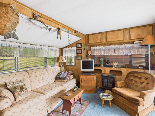 1459 Main Street, Pittsburg, NH 03592