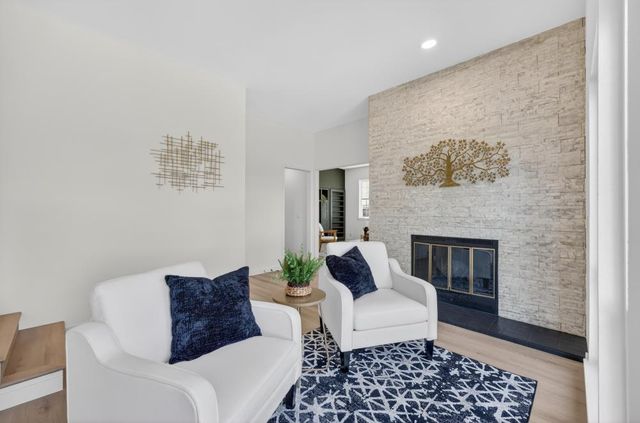 3105 Sunset Hill Rd, Rocklin, CA 95677