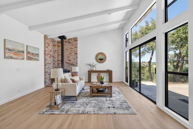 3105 Sunset Hill Rd, Rocklin, CA 95677