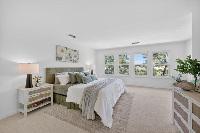 3105 Sunset Hill Rd, Rocklin, CA 95677