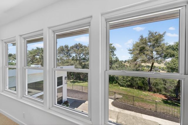 3105 Sunset Hill Rd, Rocklin, CA 95677