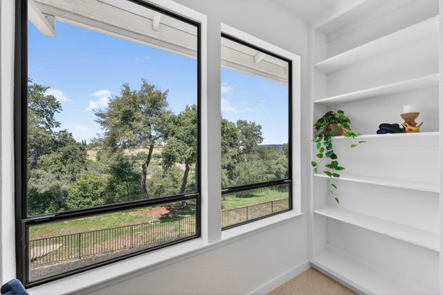 3105 Sunset Hill Rd, Rocklin, CA 95677