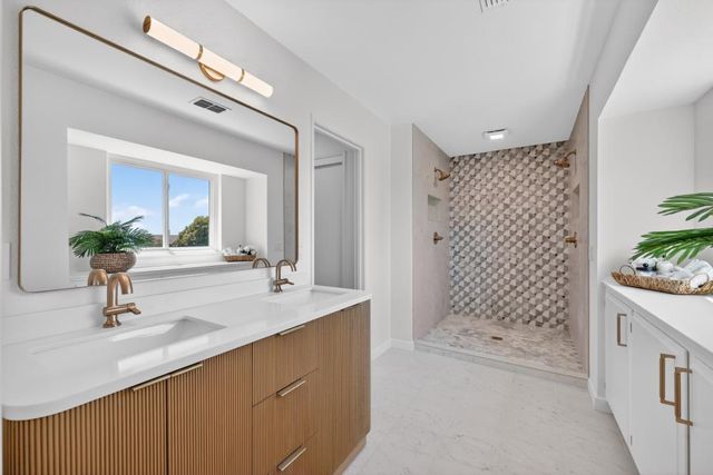 3105 Sunset Hill Rd, Rocklin, CA 95677
