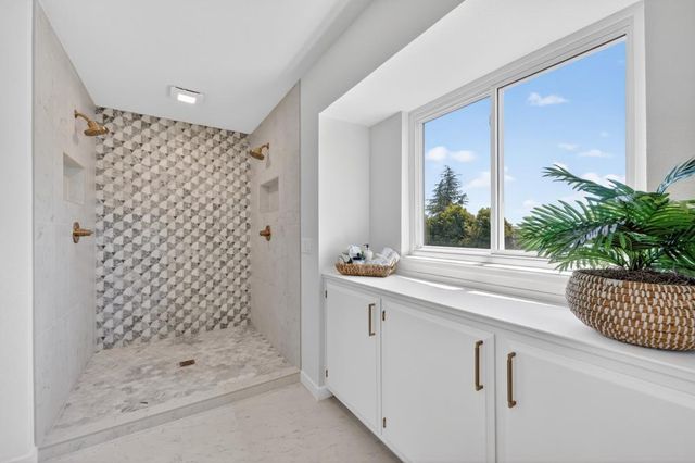 3105 Sunset Hill Rd, Rocklin, CA 95677