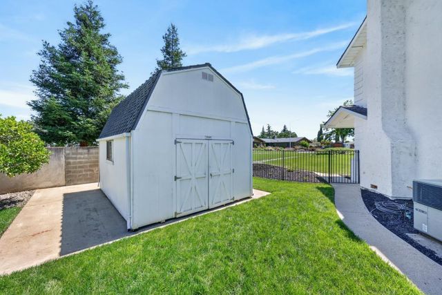 3105 Sunset Hill Rd, Rocklin, CA 95677