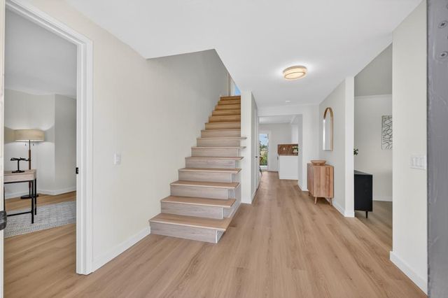 3105 Sunset Hill Rd, Rocklin, CA 95677