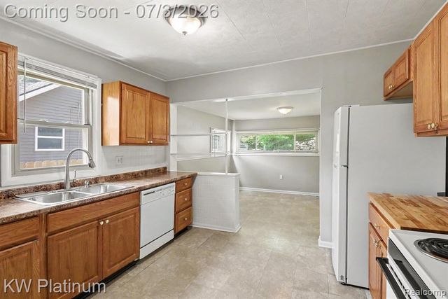 2139 Romeo Street, Ferndale, MI 48220