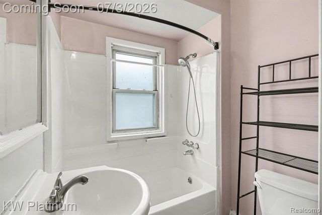 2139 Romeo Street, Ferndale, MI 48220