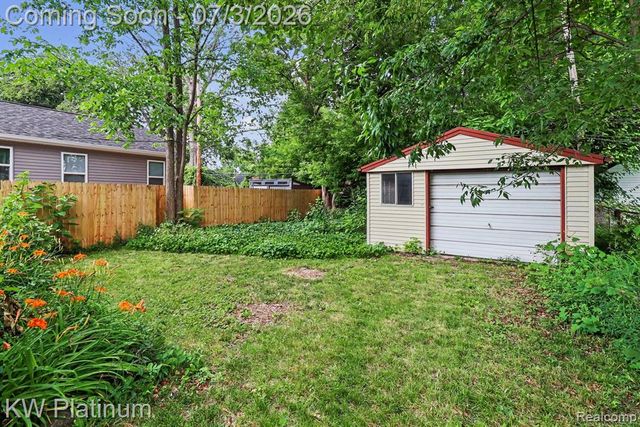 2139 Romeo Street, Ferndale, MI 48220
