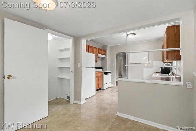 2139 Romeo Street, Ferndale, MI 48220