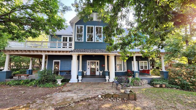 224 W Chickasaw Street, Tahlequah, OK 74464