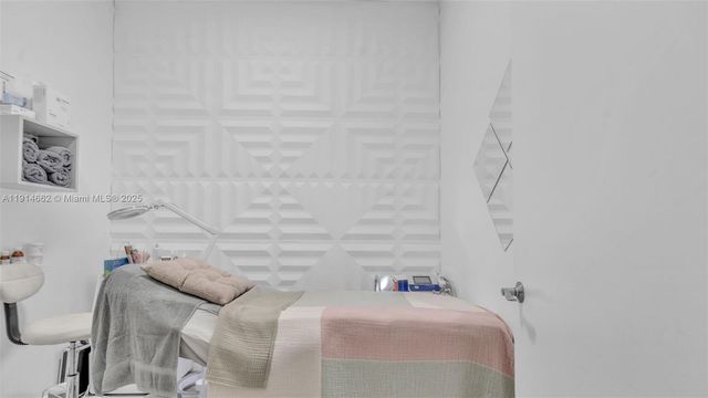 333 Almeria Ave, Coral Gables, FL 33134