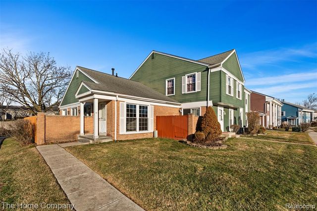23639 Stonehenge Boulevard, Novi, MI 48375