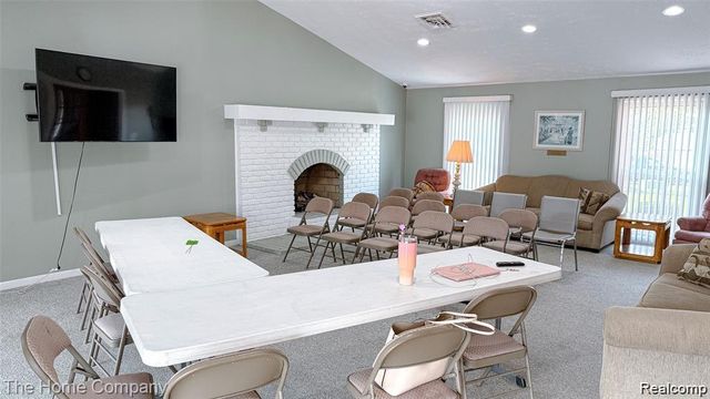 23639 Stonehenge Boulevard, Novi, MI 48375