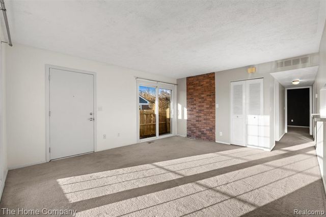 23639 Stonehenge Boulevard, Novi, MI 48375