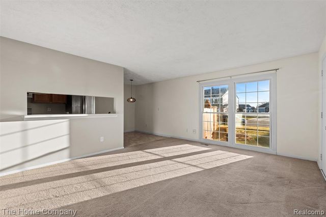 23639 Stonehenge Boulevard, Novi, MI 48375