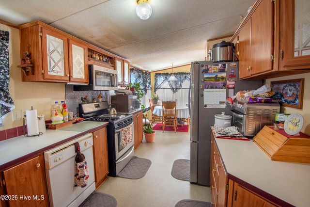 10278 Nc-33, Whitakers, NC 27891
