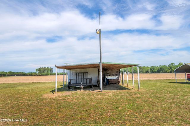 10278 Nc-33, Whitakers, NC 27891