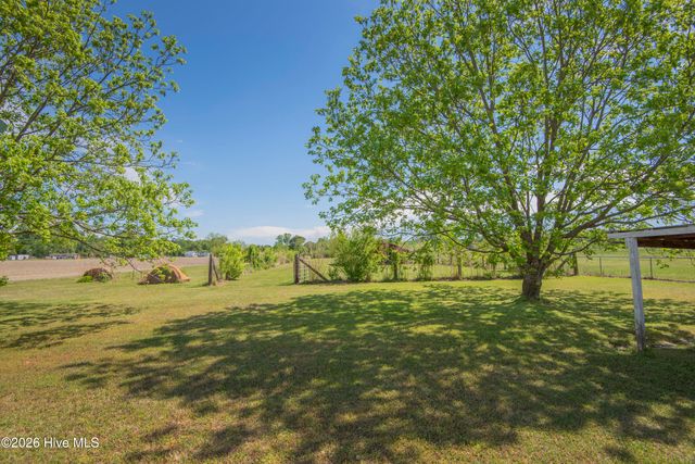 10278 Nc-33, Whitakers, NC 27891