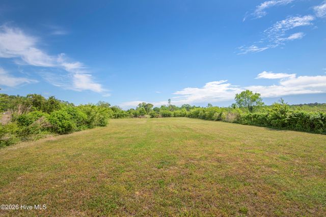 10278 Nc-33, Whitakers, NC 27891