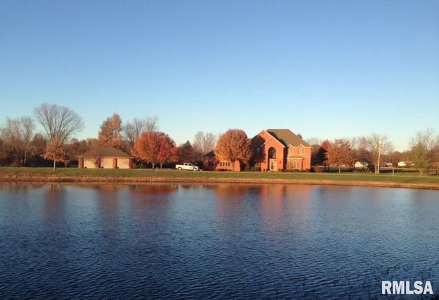 12863 Bowling Alley Road, Benton, IL 62812