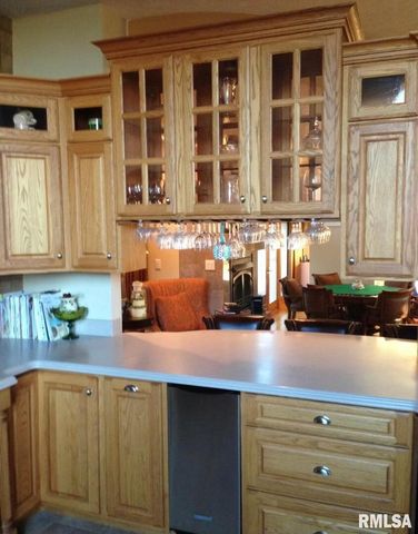 12863 Bowling Alley Road, Benton, IL 62812