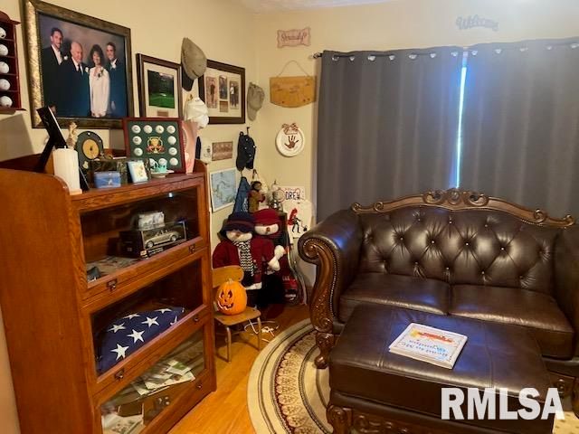 12863 Bowling Alley Road, Benton, IL 62812