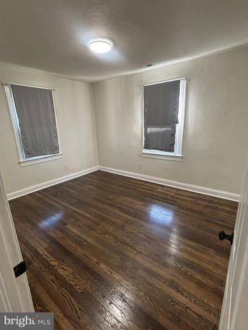 310 FRAZER PL, Front Royal, VA 22630